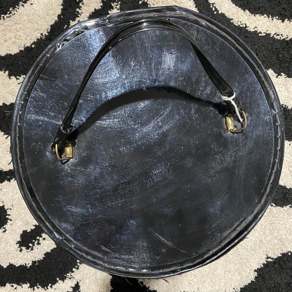 SOLD Vintage Black 1960’s Wig Box - Picture 4 of 10